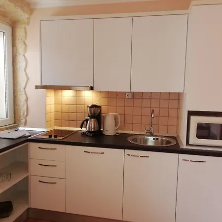 Mirakul Apartman