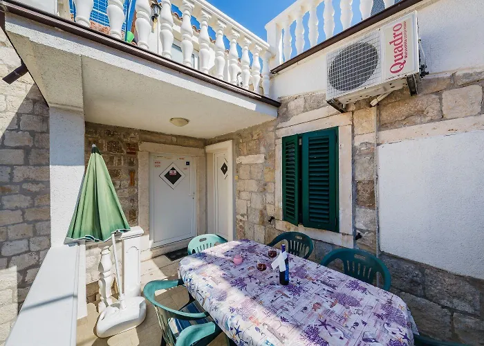 Mirakul Apartman *